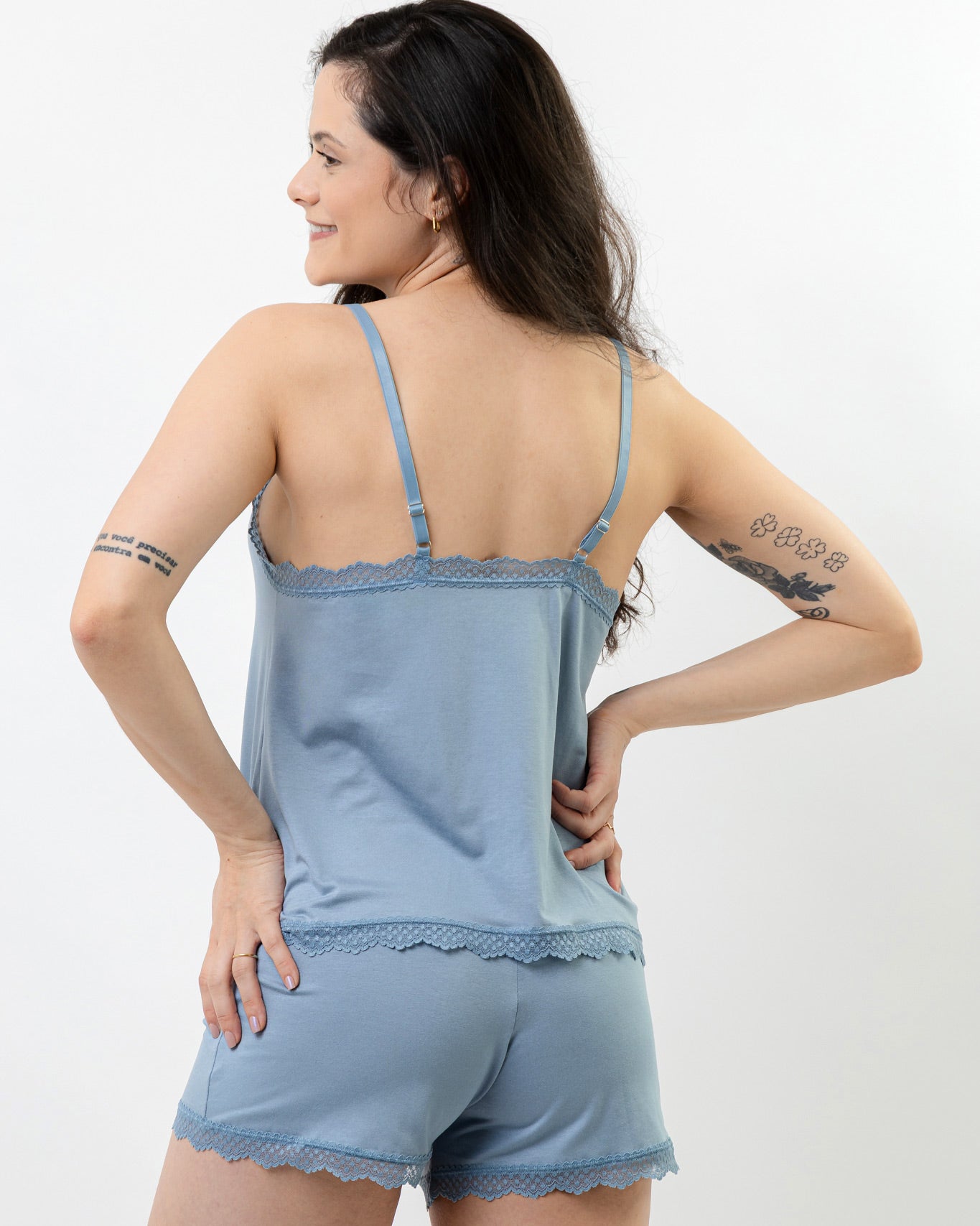 Pijama Baby Doll de Modal Premium com Renda e Alças Reguláveis Ingrid