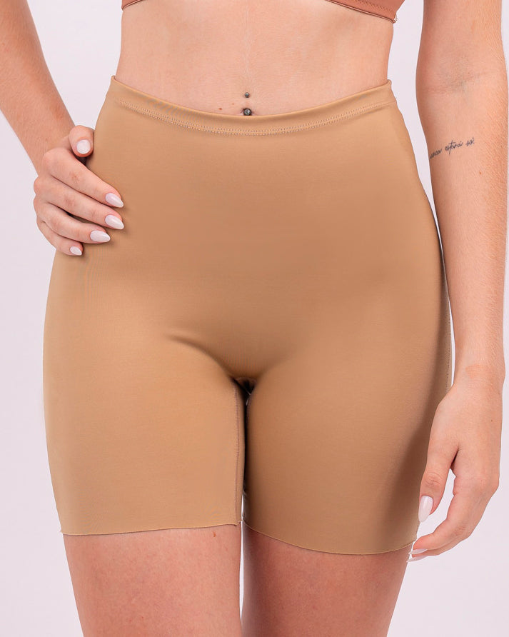 Shorts Bermuda em Compressão sem Costura